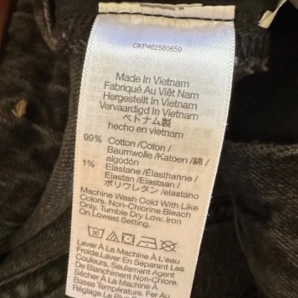 MADEWELL CURVY PLUS PERFECT VINTAGE STRAIGHT JEANS IN LUNAR WASH - Picture 13 of 13